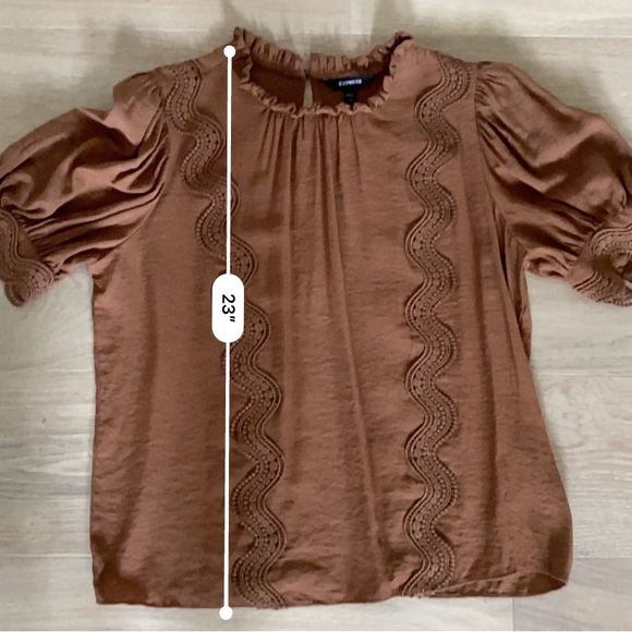 Express Brown Shirt w Detailing Throughout Size Medium - Picture 13 of 13